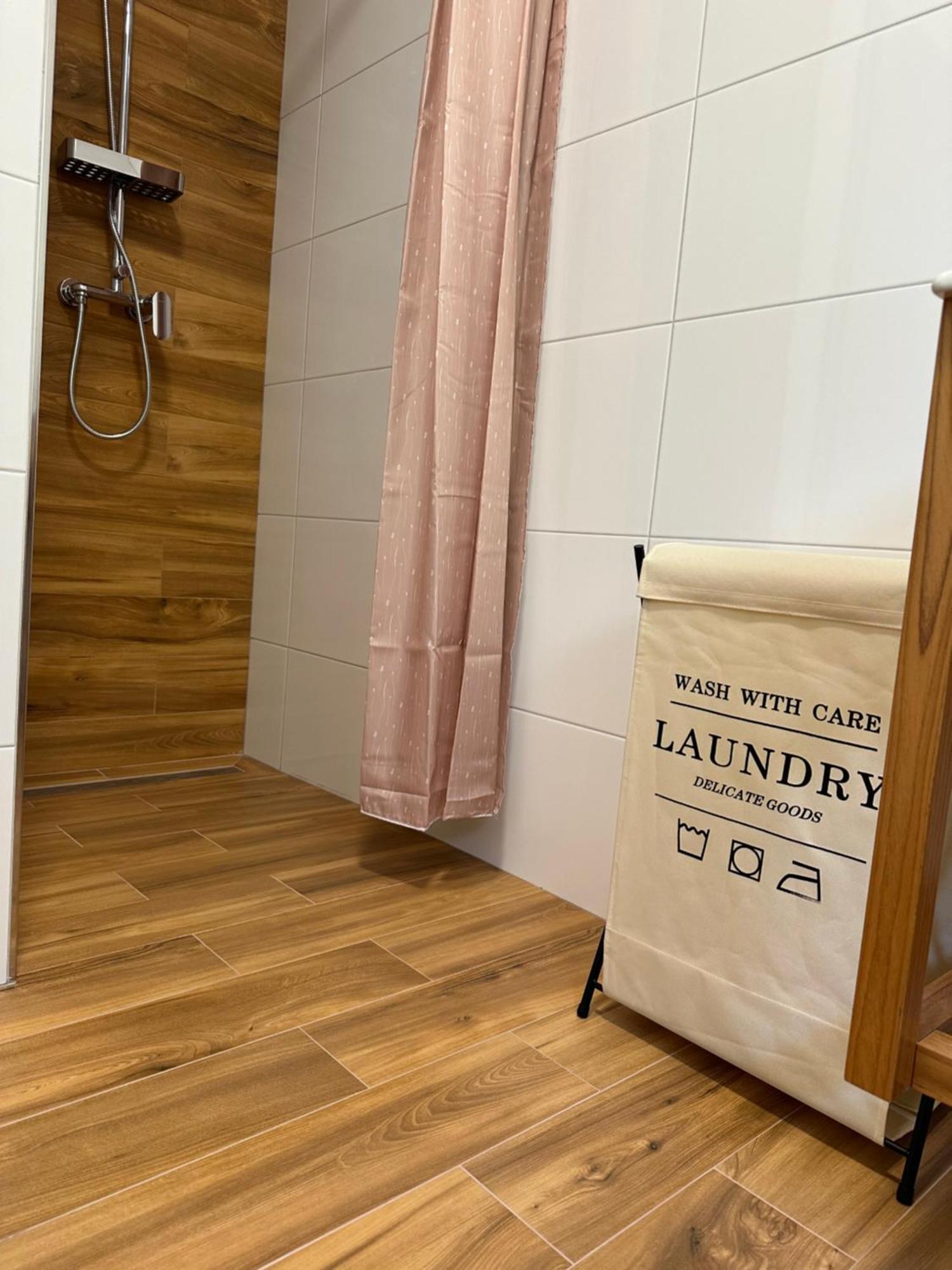 Holiday Apartments Ivano & Leo - Private Parking Zadar Luaran gambar