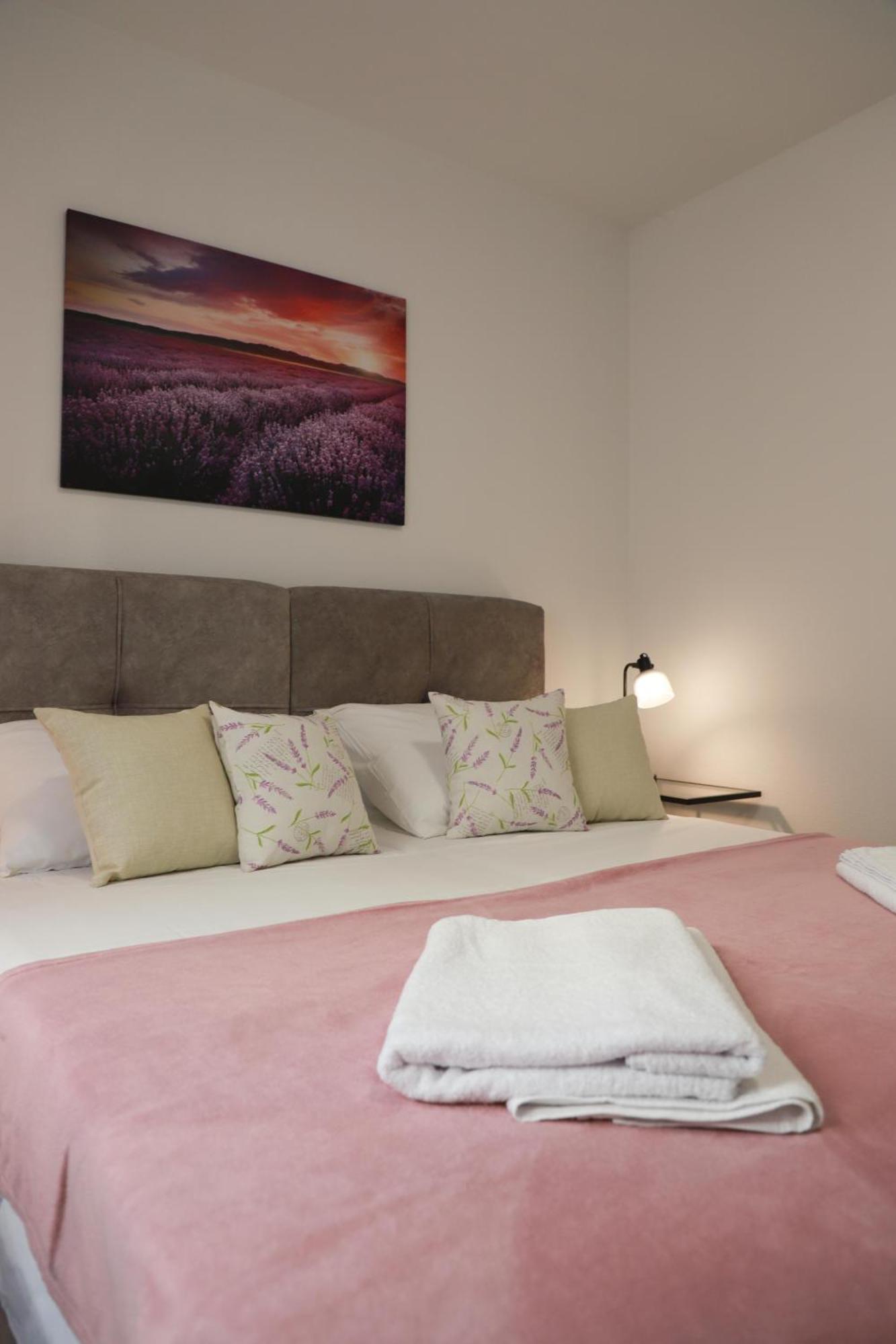 Holiday Apartments Ivano & Leo - Private Parking Zadar Luaran gambar